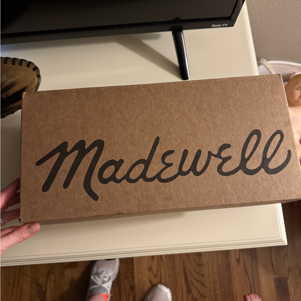 Madewell Flats size 7 never worn